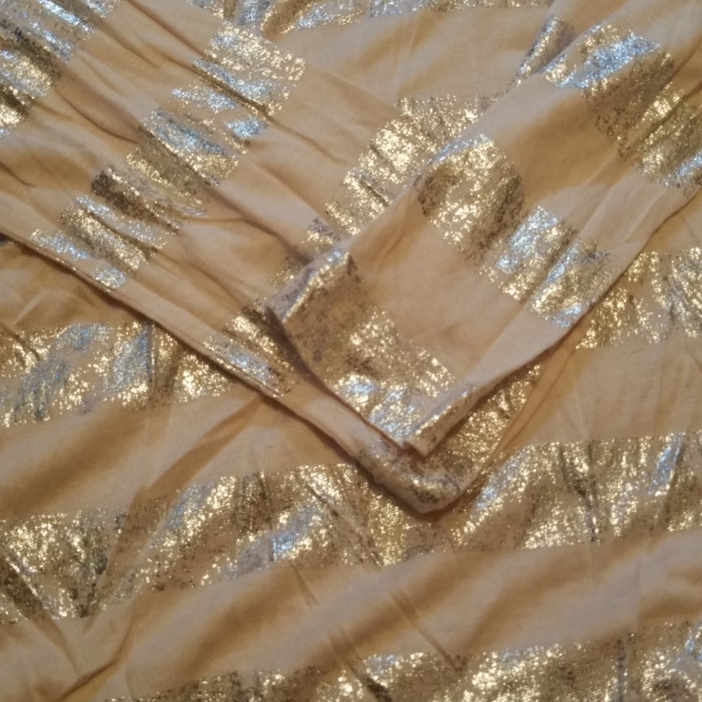 Jennifer Lopez shirt - Picture 2 of 4